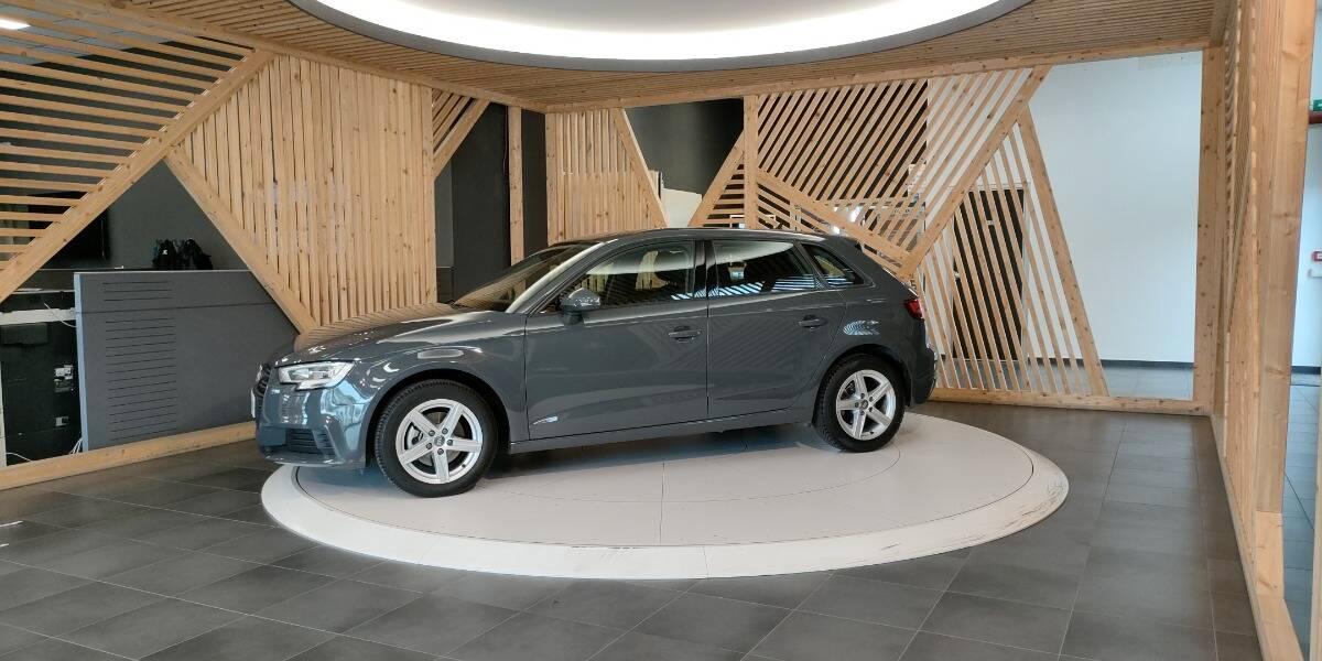 Audi A3 30 1.6 tdi Business 116cv s-tronic my19