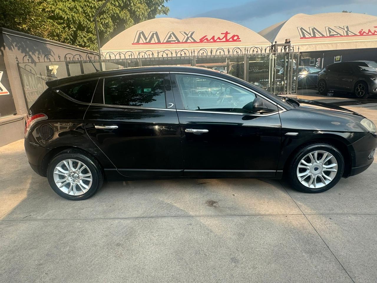 Lancia Delta 1.4 T-Jet 120 CV Silver Ecochic GPL