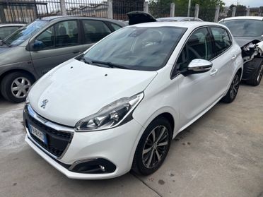 Peugeot 208 PureTech 82 3 porte Allure