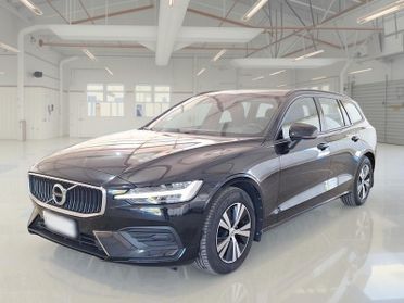VOLVO V60 D3 Momentum Business Autom. WAGON