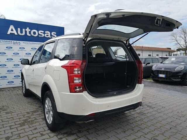 Mahindra XUV 500 XUV500 2.2 16V AWD W6 7 POSTI