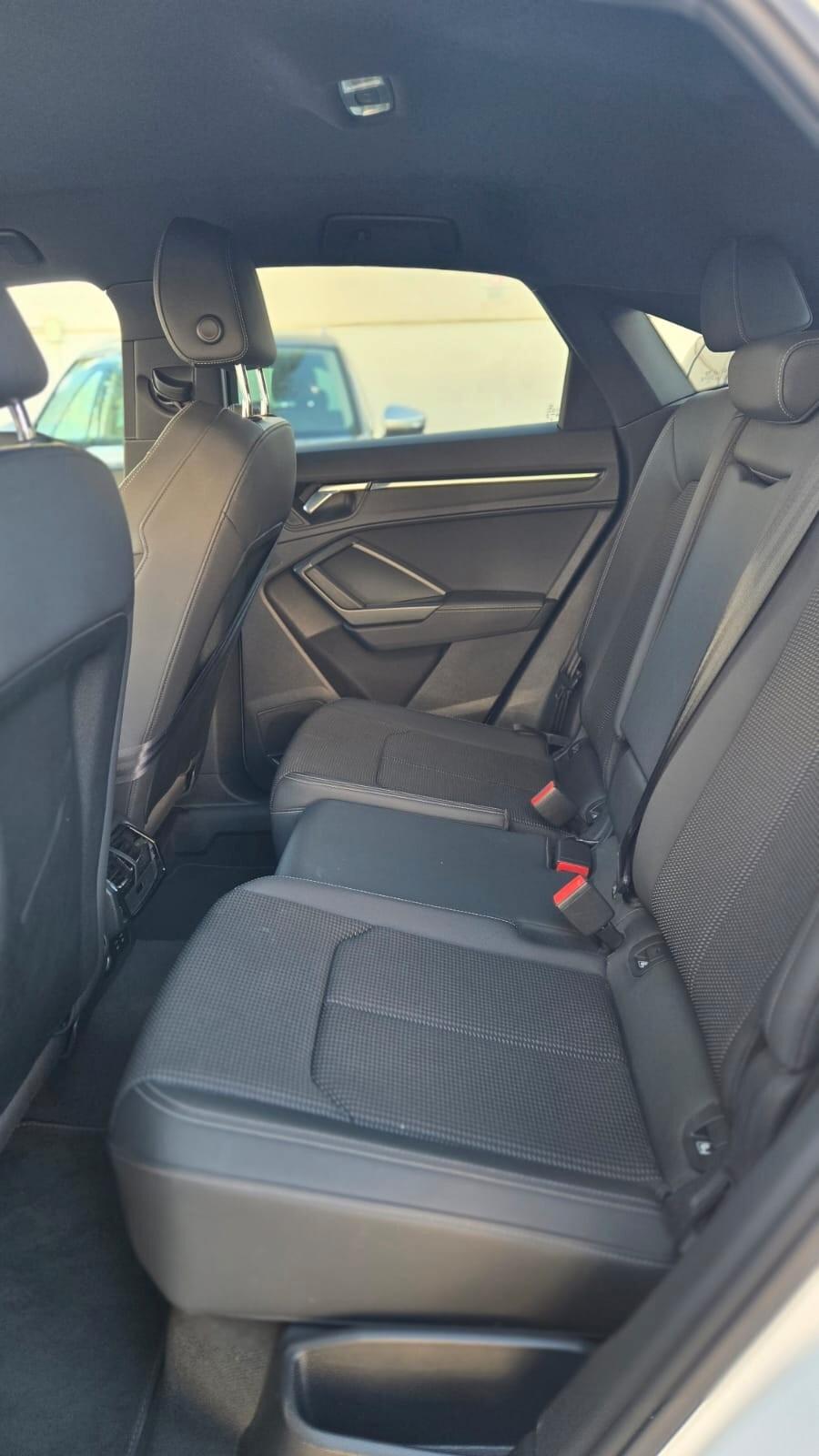 Audi Q3 Sportback 40 2.0 tdi S line quattro 190CV S-tronic