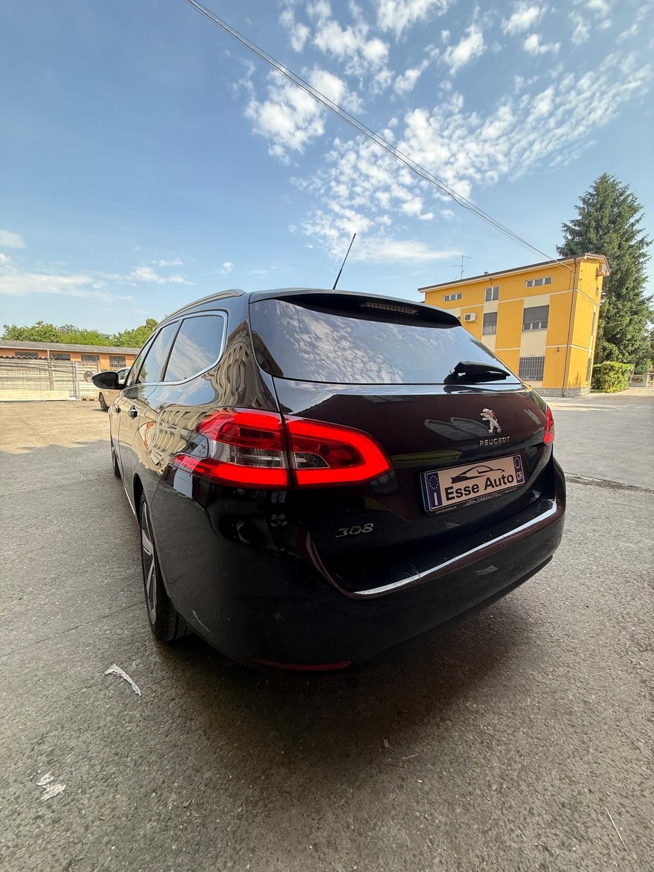 Peugeot 308 BlueHDi 130 S&S Allure