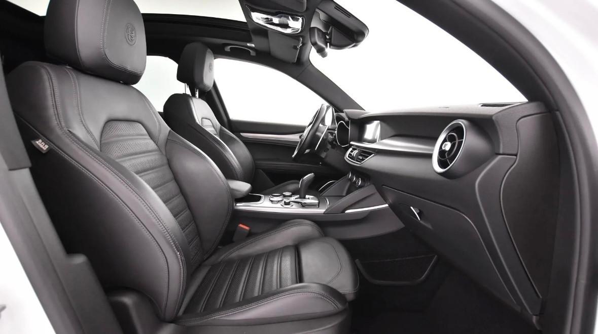 Alfa Romeo Stelvio 2.2 Turbodiesel 210 CV AT8 Q4 Veloce