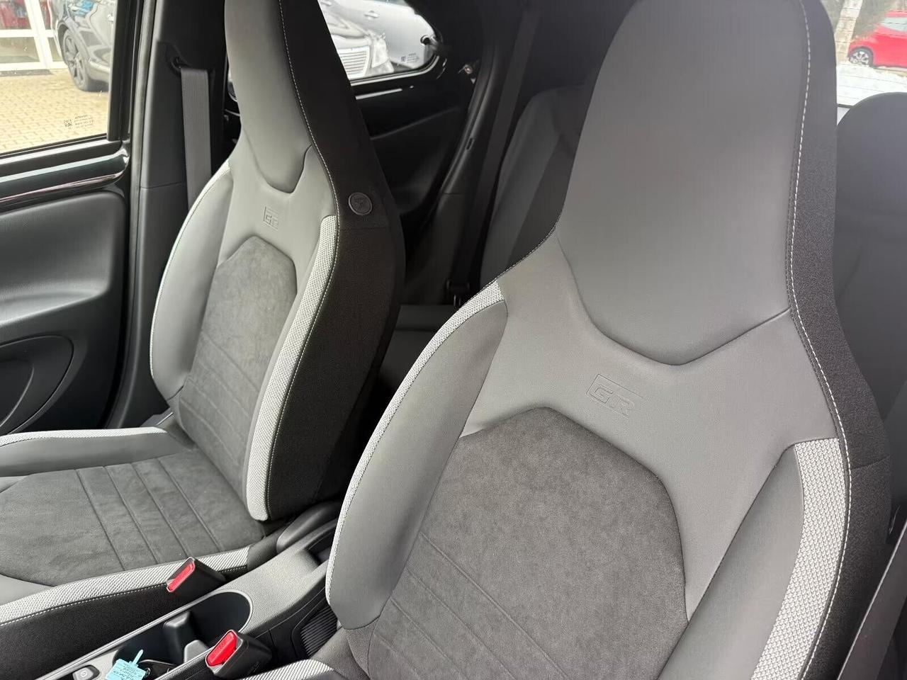 Toyota Aygo (X) Hybrid GR Sport