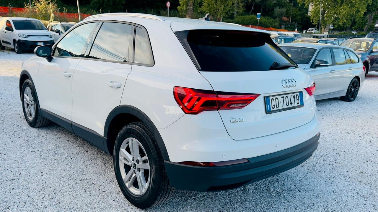 Audi Q3 35 TDI S tronic line edition