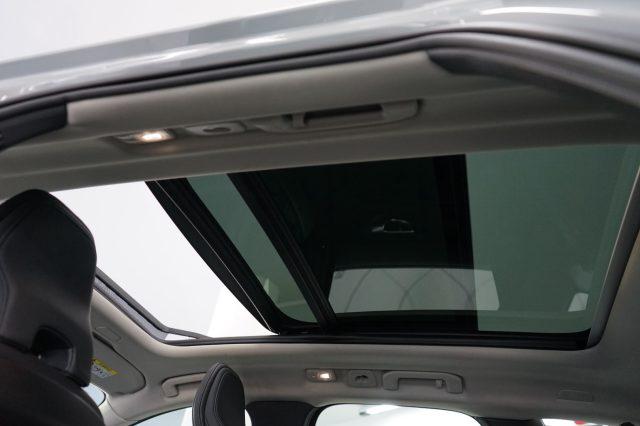 VOLVO XC60 T6 Recharge Plug-in Hybrid AWD automatico Plus Dar