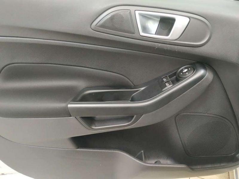 Ford Fiesta 5p 1.0 80cv