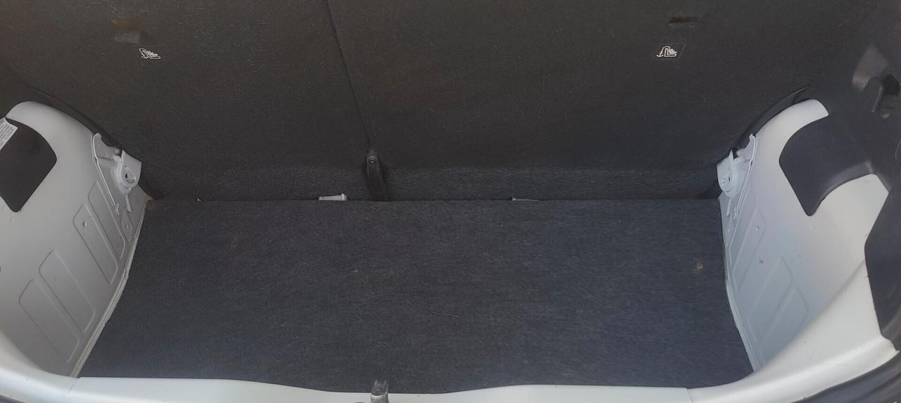 Seat Mii 1.0 68 CV 5 porte Reference Ecofuel