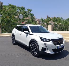 Peugeot 2008 BlueHDi 110 S&S Allure Pack