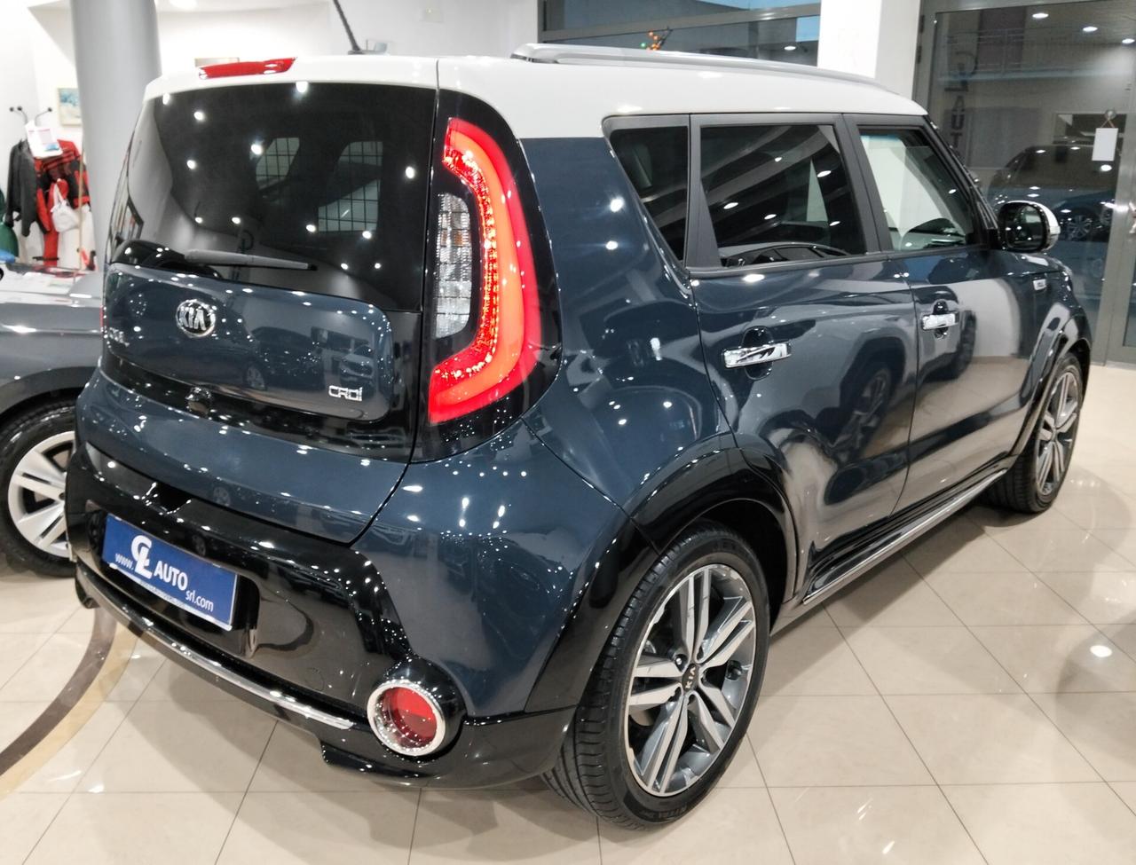 Kia Soul 1.6 CRDi You Bi-Color