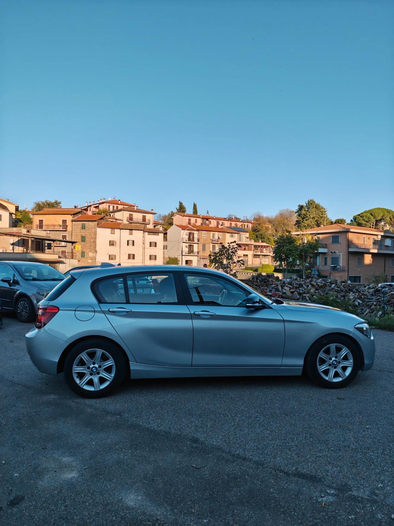 Bmw 116d 5p. Efficient Dynamics