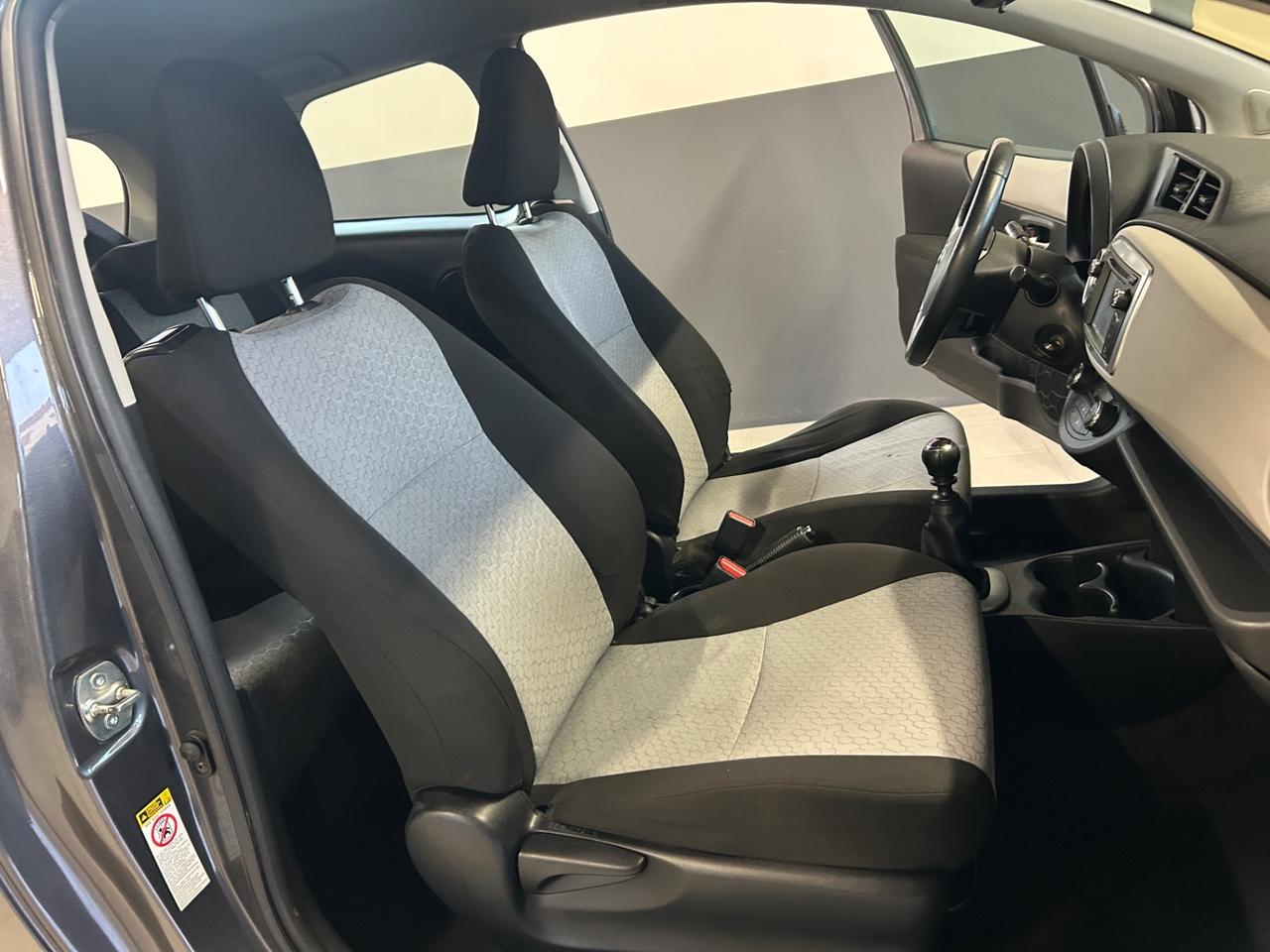 Toyota Yaris 1.3 benzina 73 kw