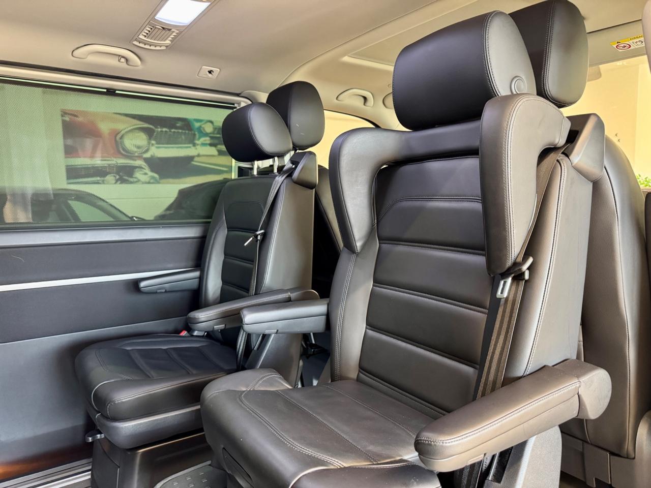 Volkswagen Multivan BULLI - WEBASTO - PARQUET - GANCIO