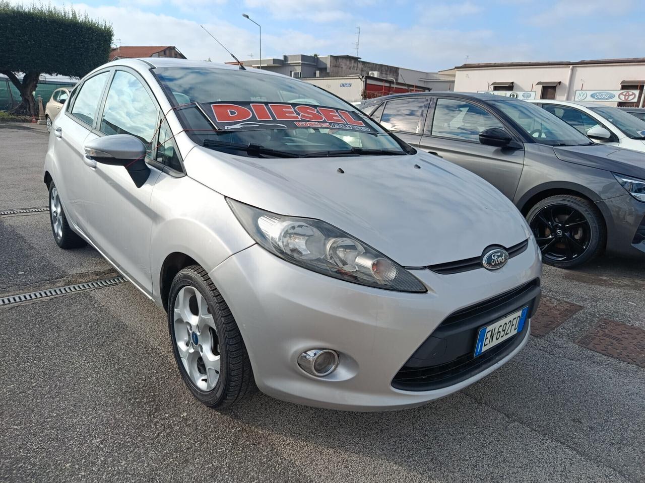 Ford Fiesta 1.4 TDCi 70CV 5p. Titanium