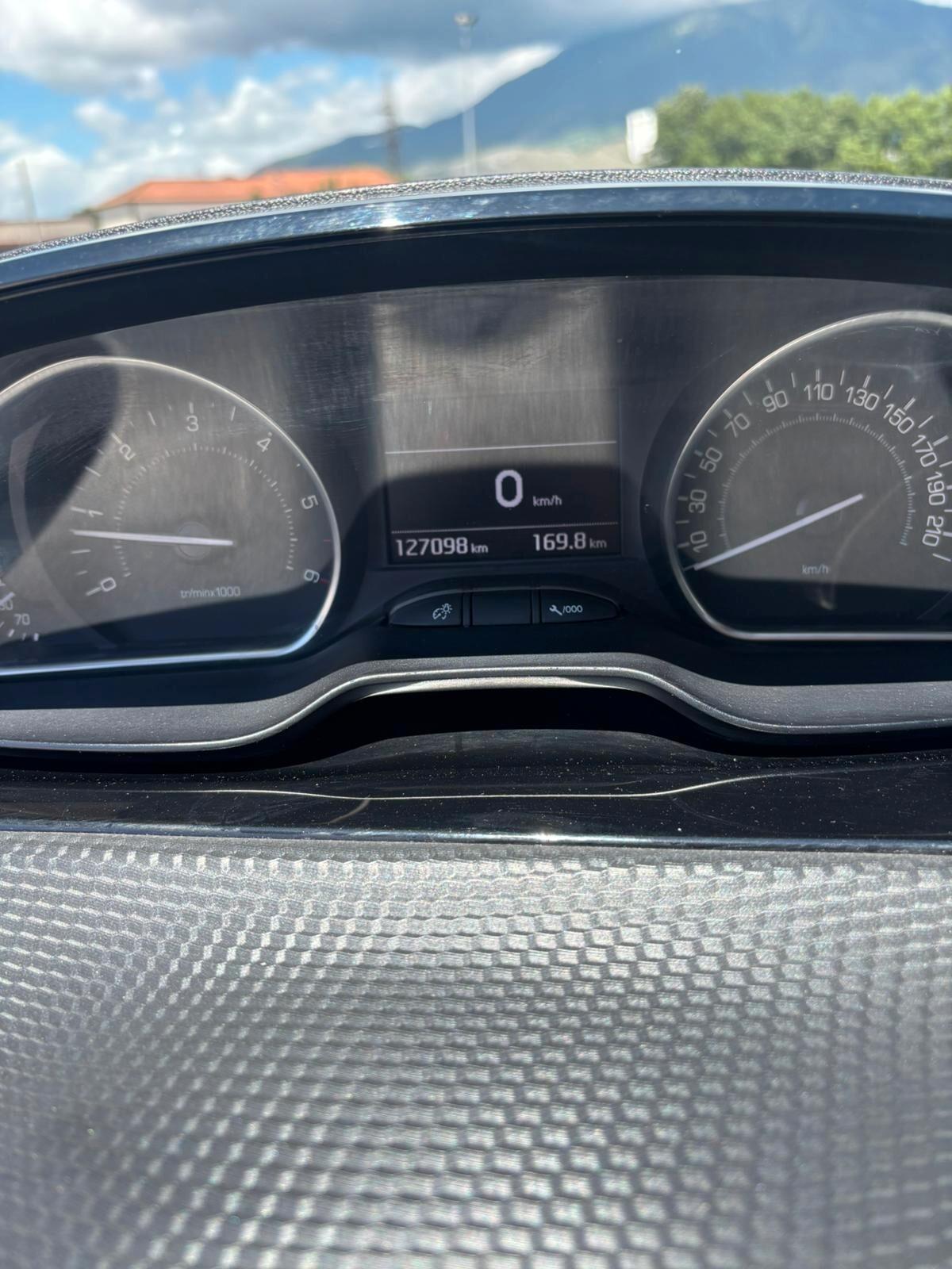PEUGEOT 208 GT LINE BlueHDi 120 - EURO 6 *OCCASIONE*