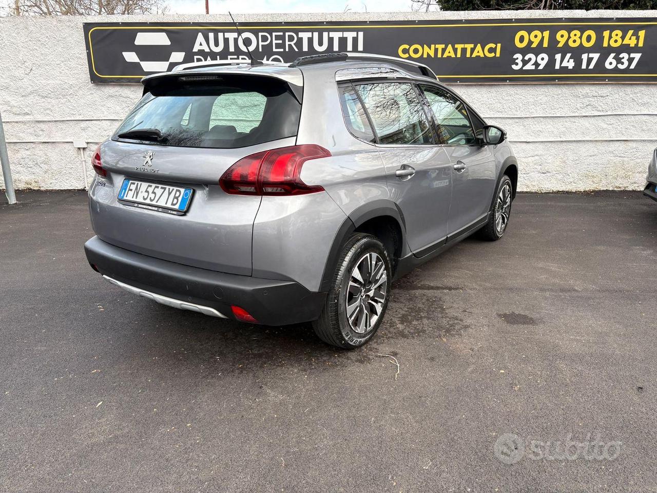 PEUGEOT 2008 1.6 BlueHDi (100CV) Black Matt