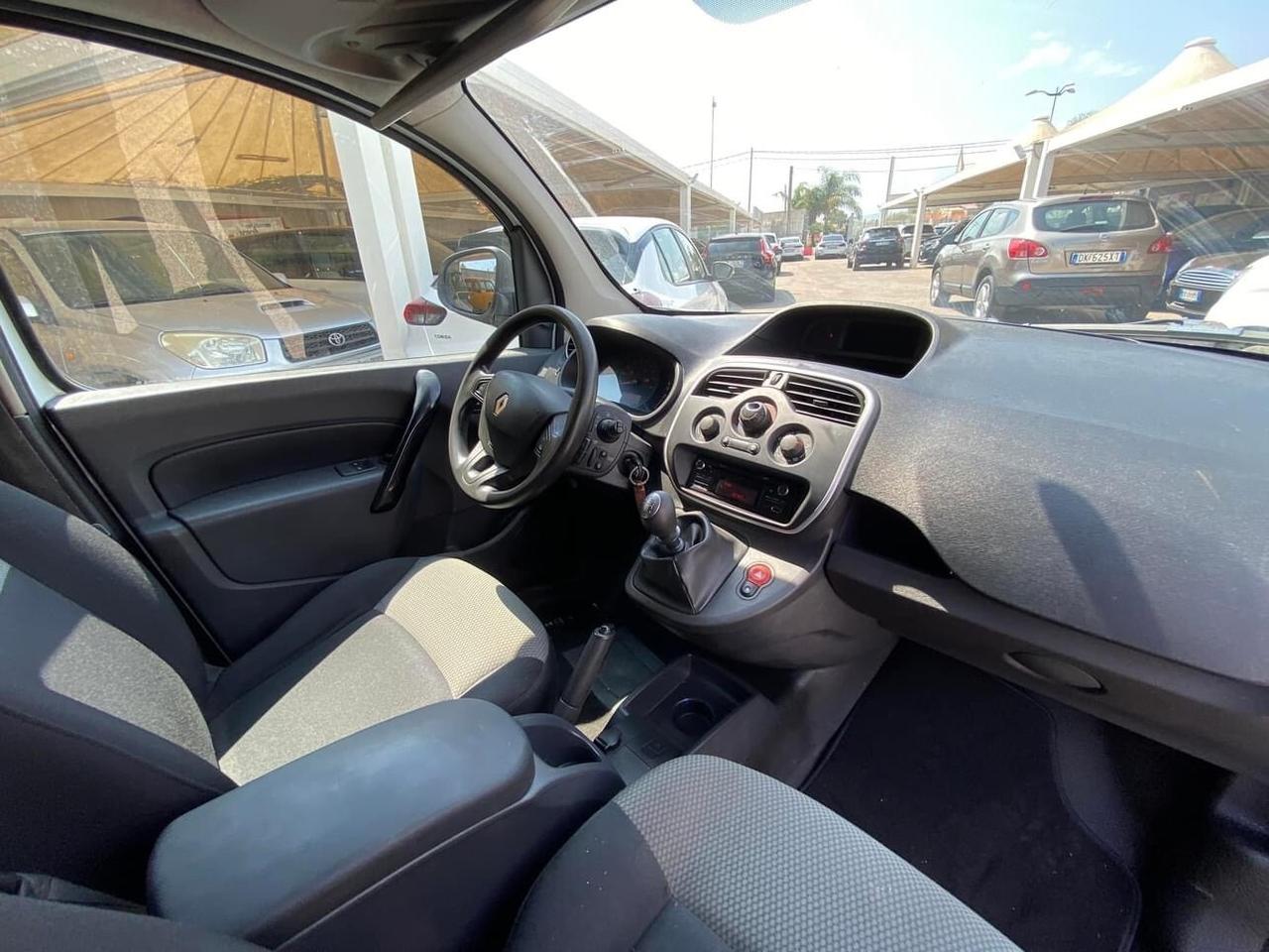 Renault Kangoo 1.5 dCi 110CV Express Maxi Combi Energy