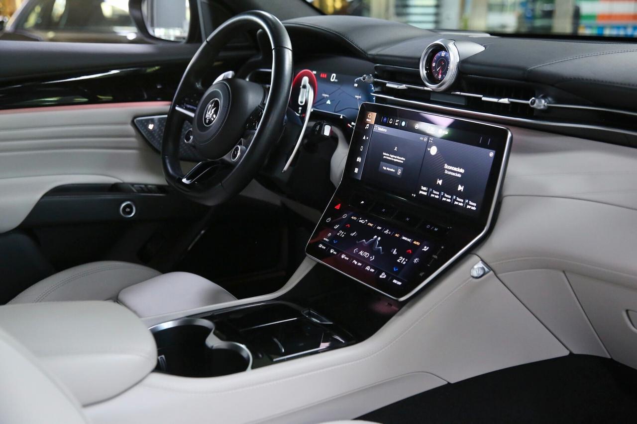 Maserati Grecale Modena mhev 330 cv AWD auto