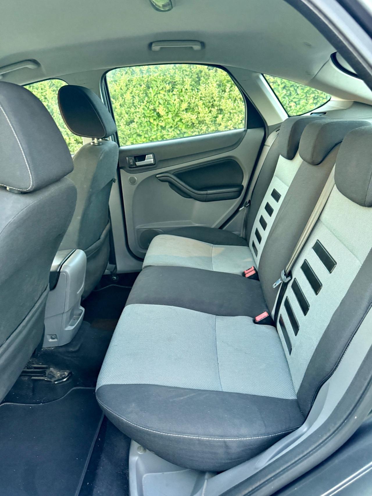 Ford Focus 1.6 (100CV) 5p. Titanium