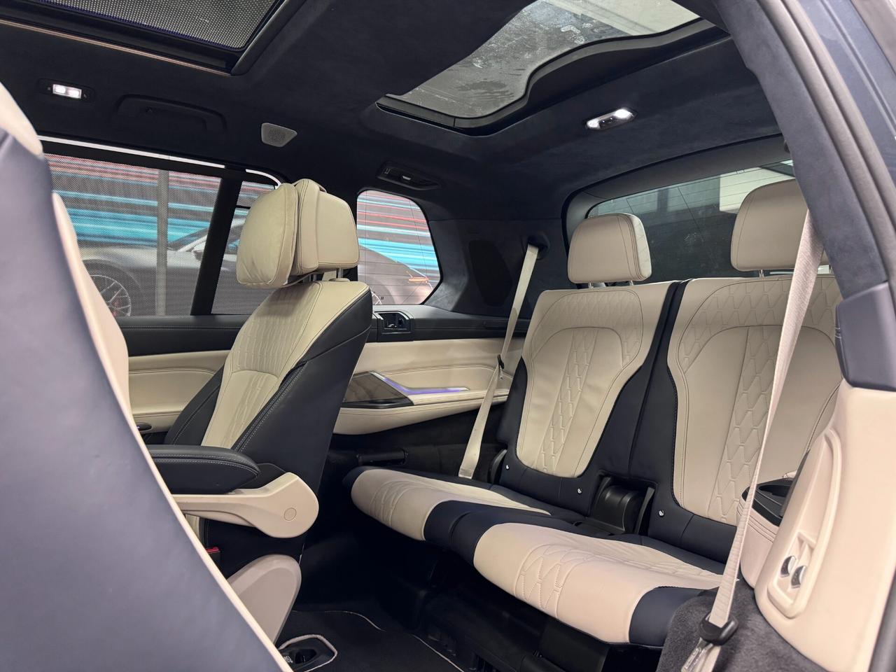 Bmw X7 xDrive30d INDIVIDUAL 6 SEATS
