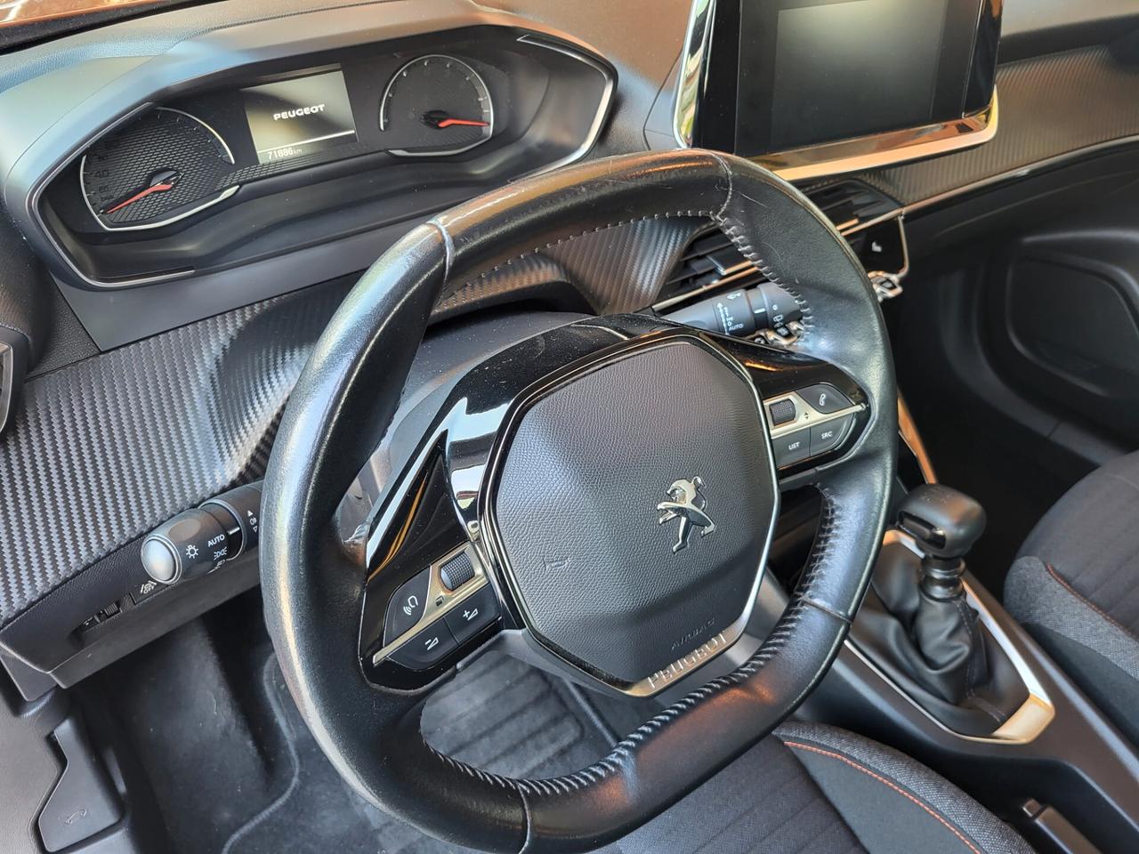 Peugeot 2008 PureTech Turbo 130 S&S Allure