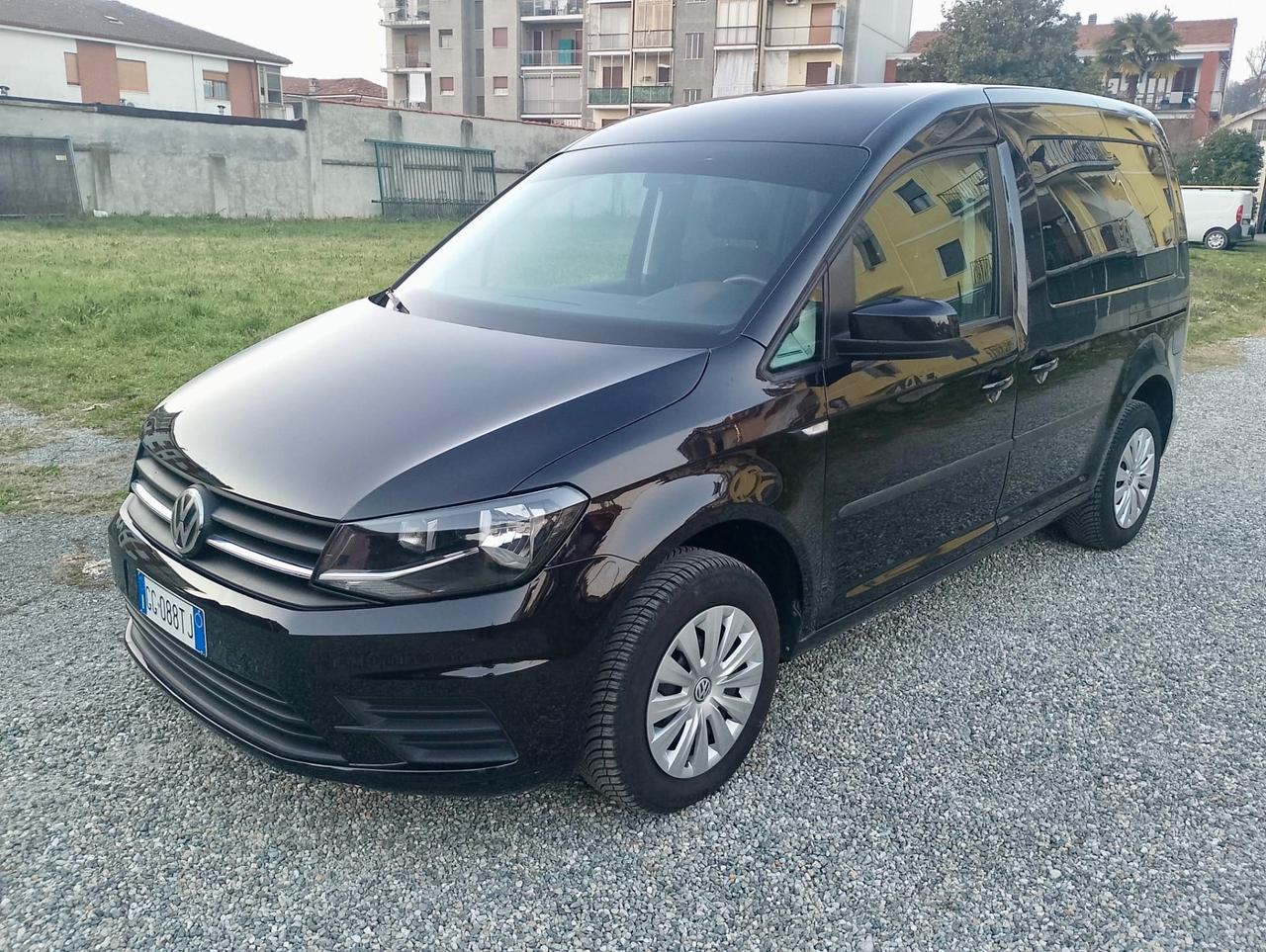 Volkswagen Caddy 2.0 TDI Business Gancio Traino