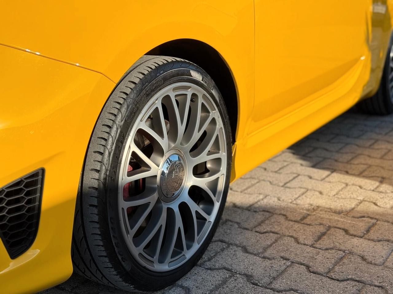 Abarth 595 1.4 Turbo T-Jet 145 CV Giallo Modena 14.000 km
