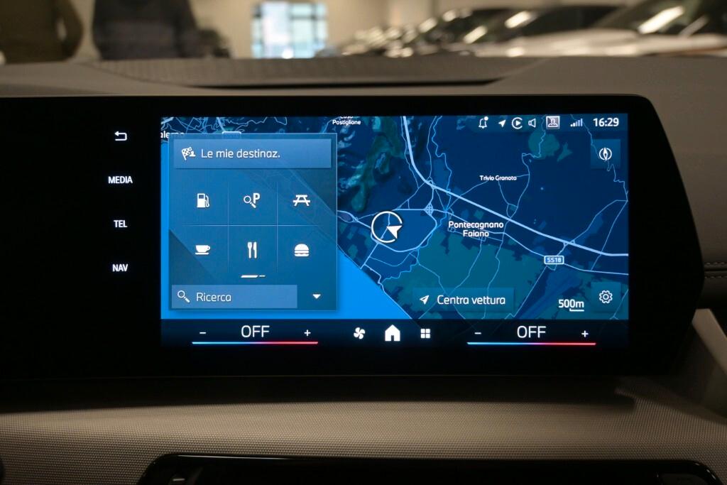 BMW 218D ACTIVE TOURER 136CV STEPTRONIC BUSINESS ( FARI LED - CURVED DISPLAY - AMBIENT LIGHTS - NAVI - MIRROR - PARK ASSISTANT - TELECAMERA POST. )