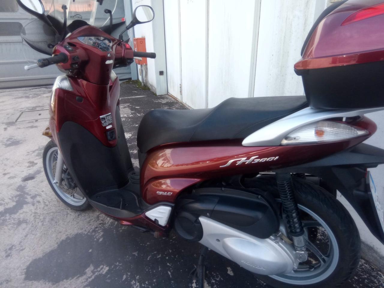 Honda SH 300 i