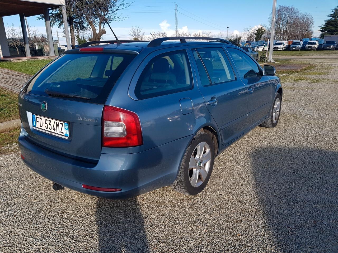 Skoda Octavia 1.6 TDI CR F.AP. 4x4 Wagon Ambition
