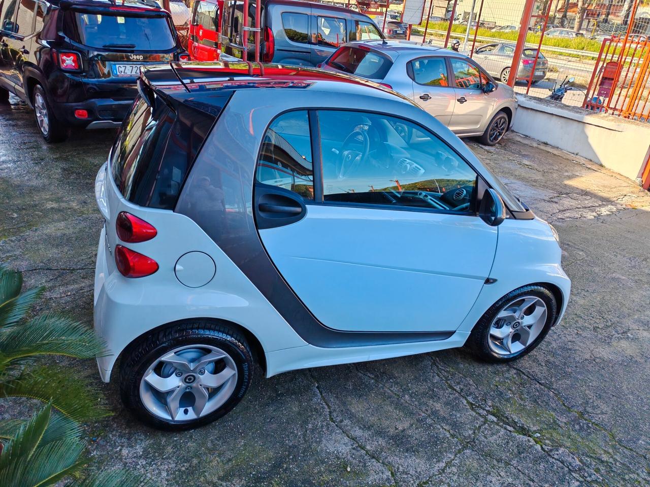 Smart Fortwo 1,0 benzina 03/2014 Cv70 PULSE