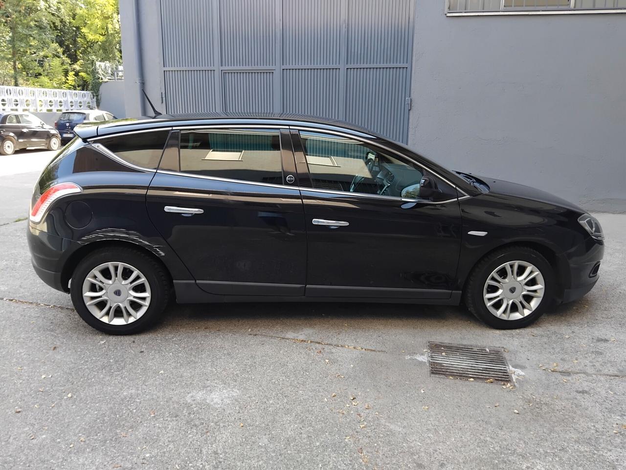 Lancia delta 1.4 gpl commercianti