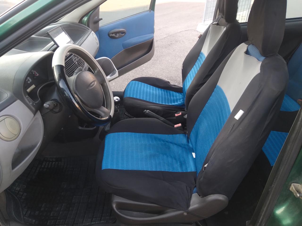 Fiat Punto 1.2i 60cv cat 3 porte x neopatentati