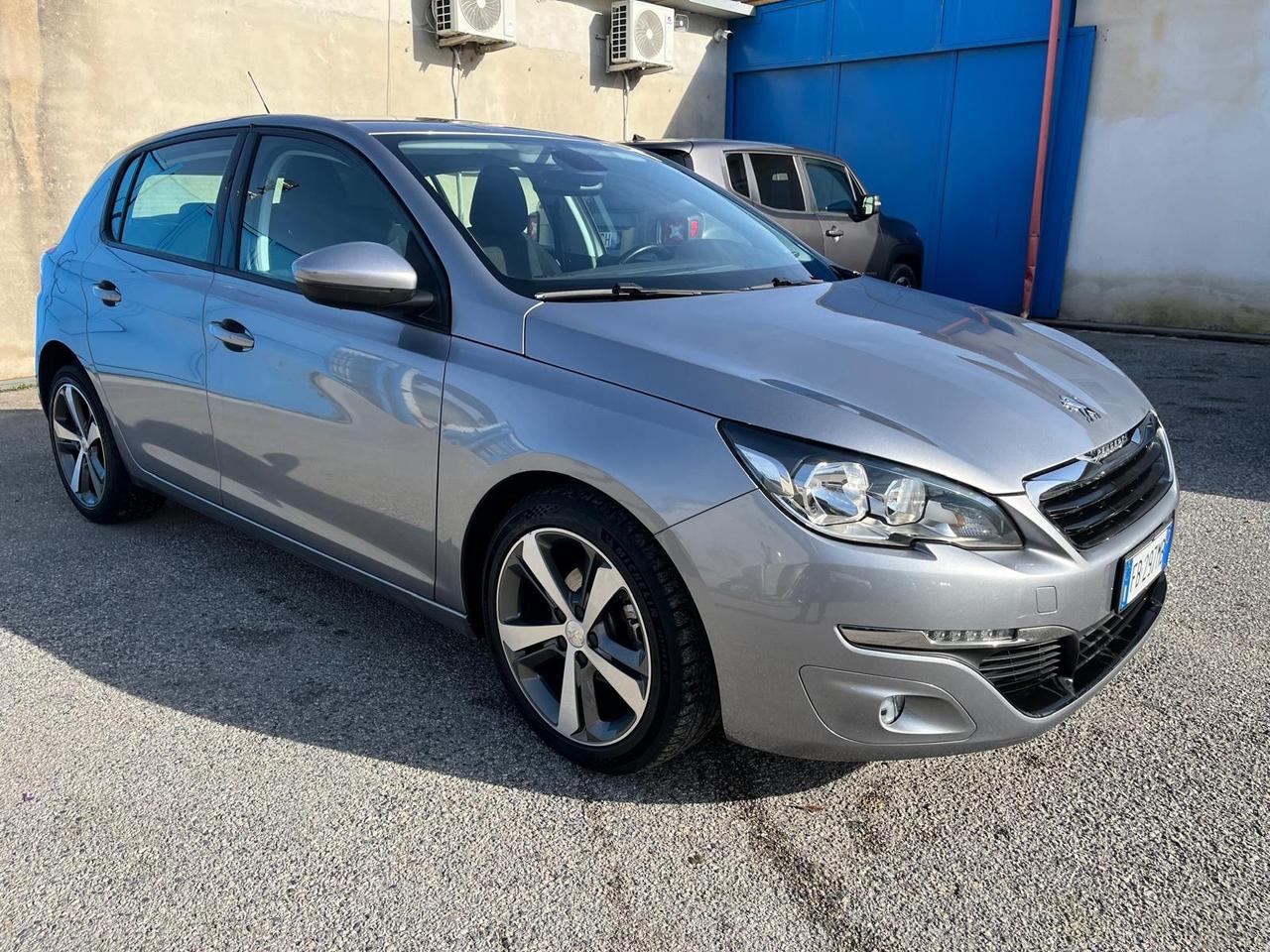 Peugeot 308 5P-1.6 hdv/100cv-km 118000-12/2015