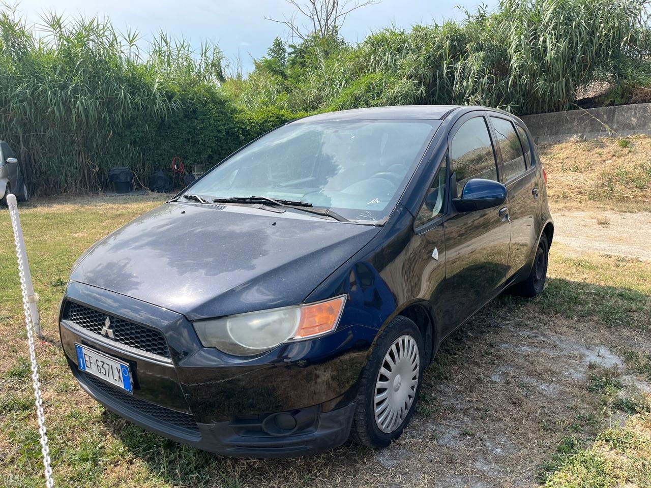 Mitsubishi Colt 1.1 12V 5p. Invite