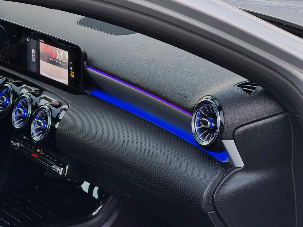 Mercedes-Benz A 180 d Premium AMG TETTO BURMESTER