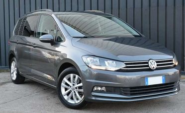Volkswagen Touran 1.6 tdi Highline 115cv DSG 7posti BELLISSIMA!