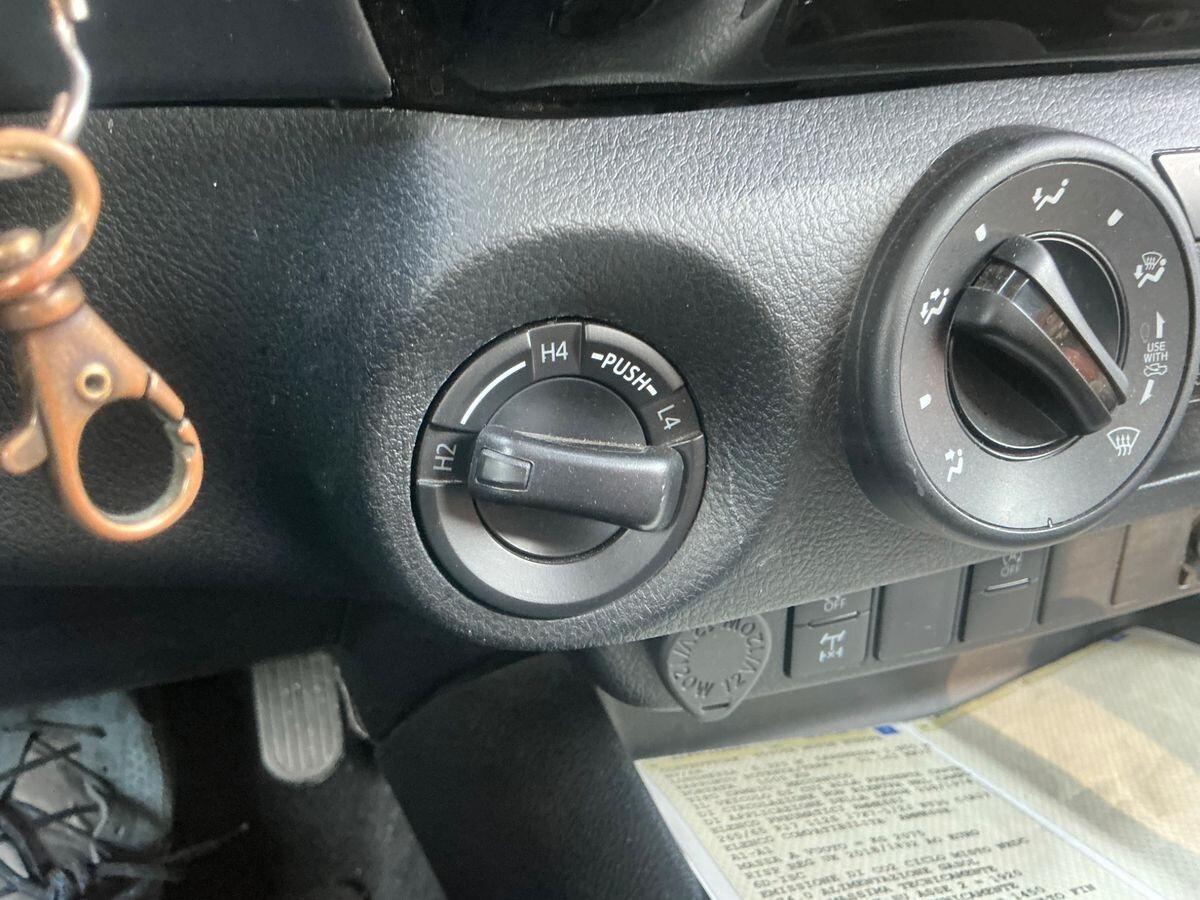 Toyota Hilux 2.4 D-4D Extra Cab Comfort 4x4 — 150 CV | 07/2021 | 28.100 km