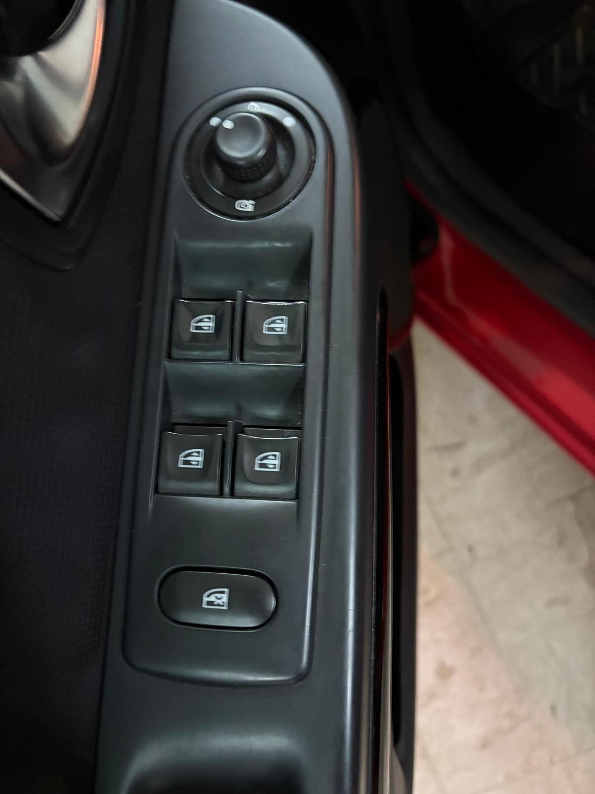 RENAULT CLIO 1.5 DCI S&S 5 PORTE ENERGY