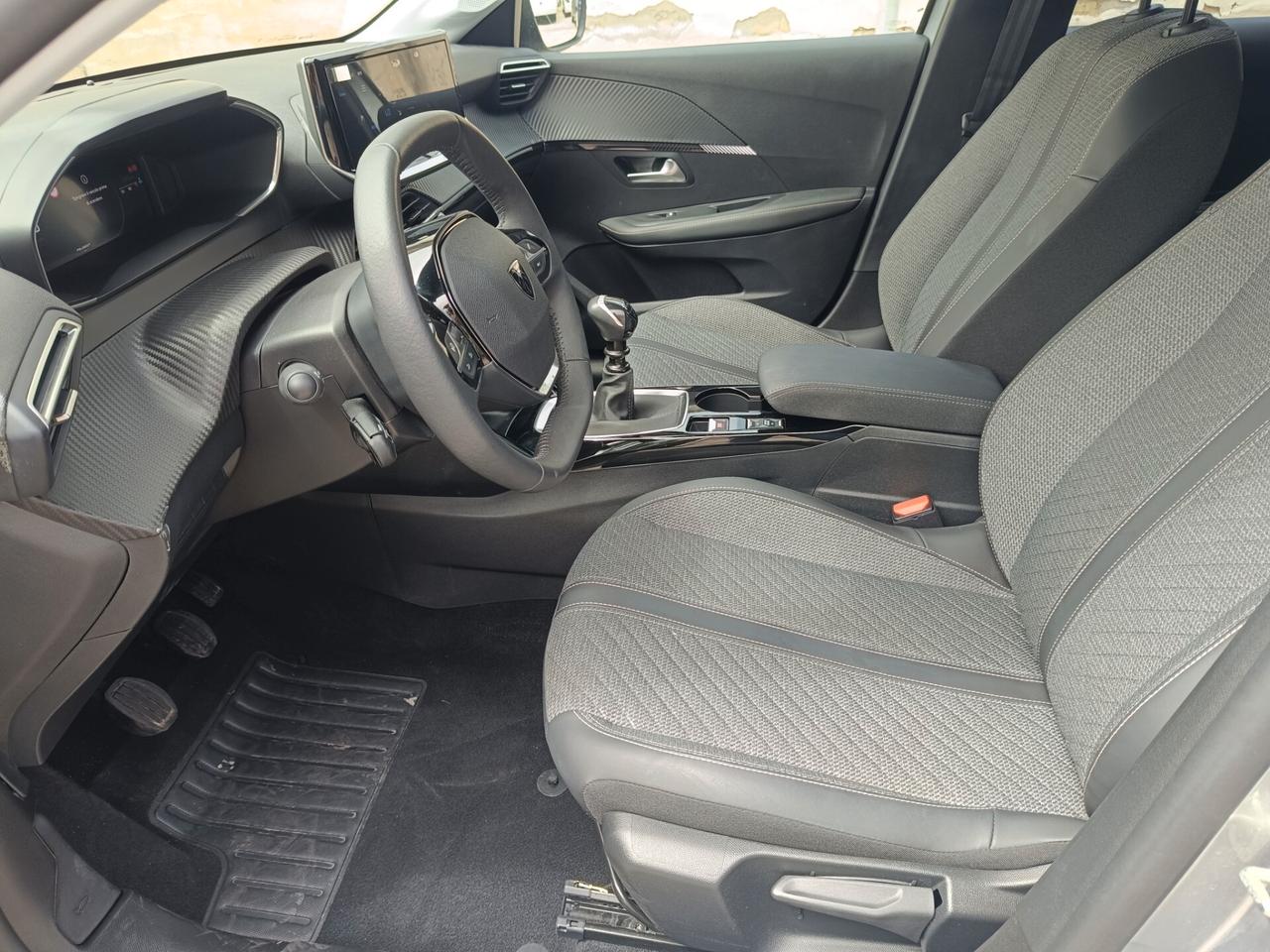 Peugeot 208 PureTech 100 Stop&Start 5 porte Allure