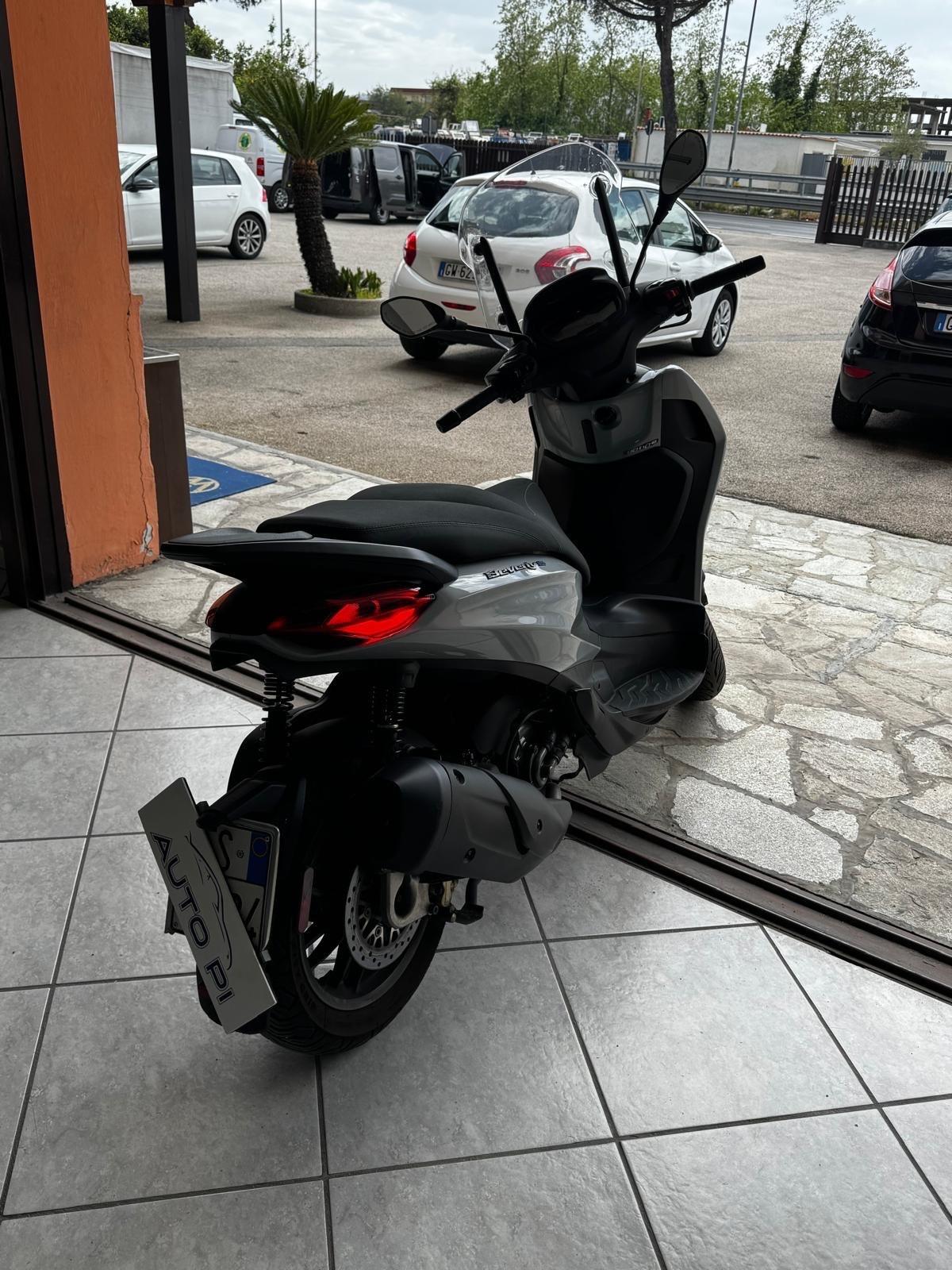 Piaggio Beverly 310 Sport