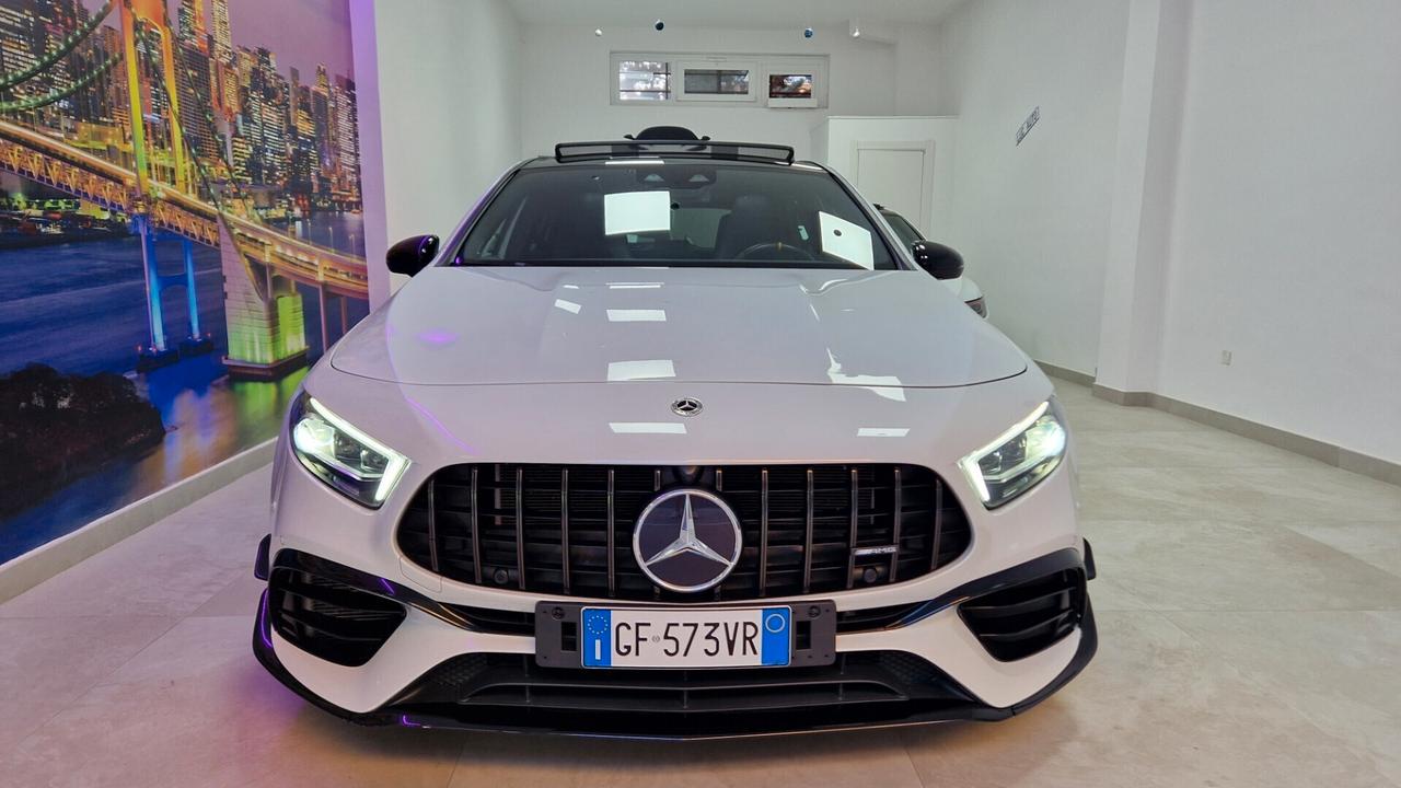 Mercedes-benz A45S AMG iva esposta