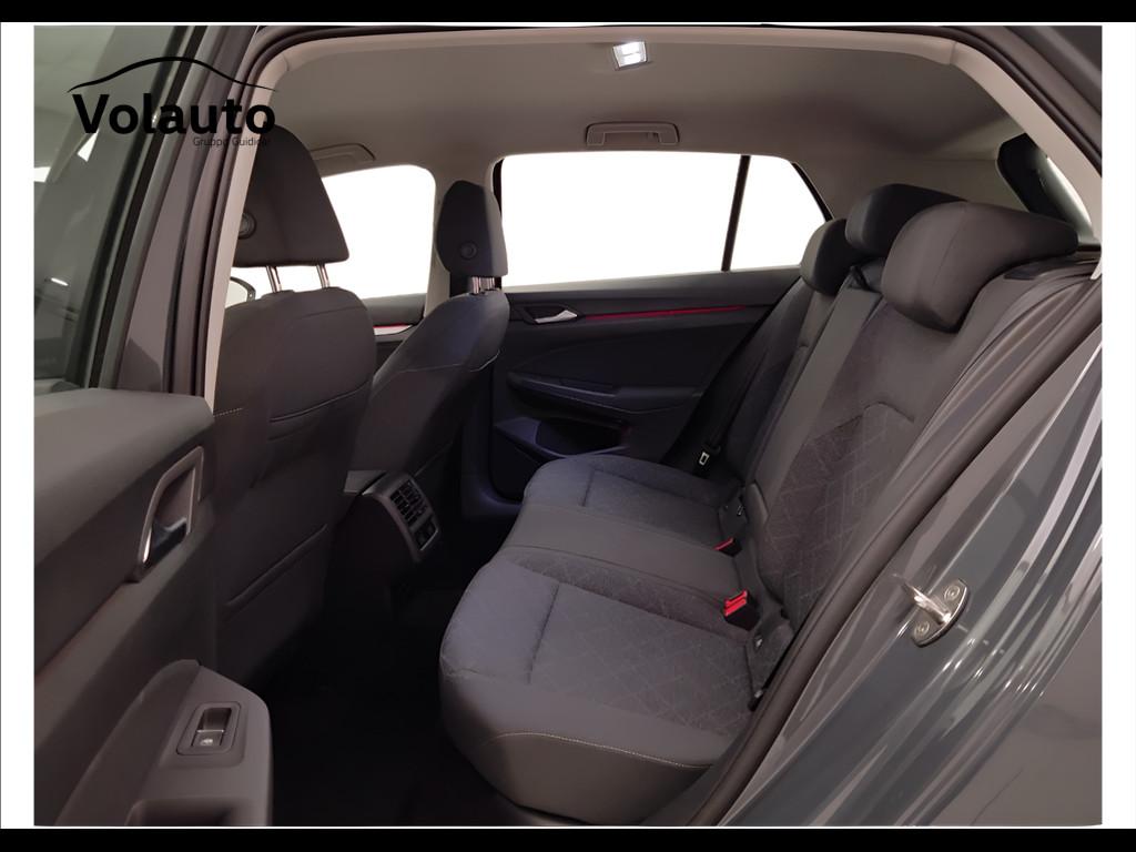 VOLKSWAGEN Golf VIII 2020 - Golf 1.0 etsi evo Life 110cv dsg