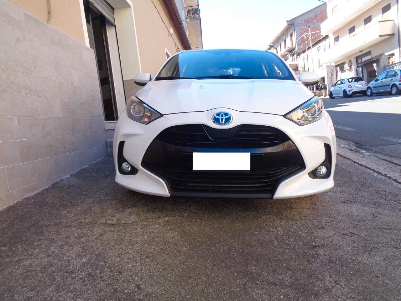 Toyota Yaris 1.5 Hybrid Trend (Finanziabile)