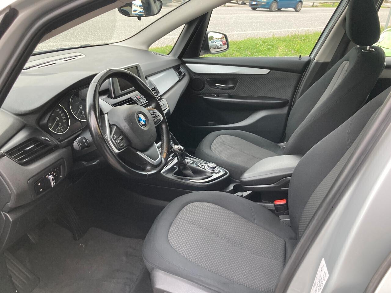 Bmw 216 218d Active Tourer Advantage
