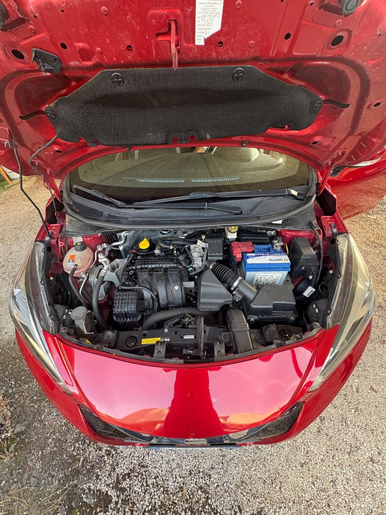 Nissan Micra 1.0 5 porte