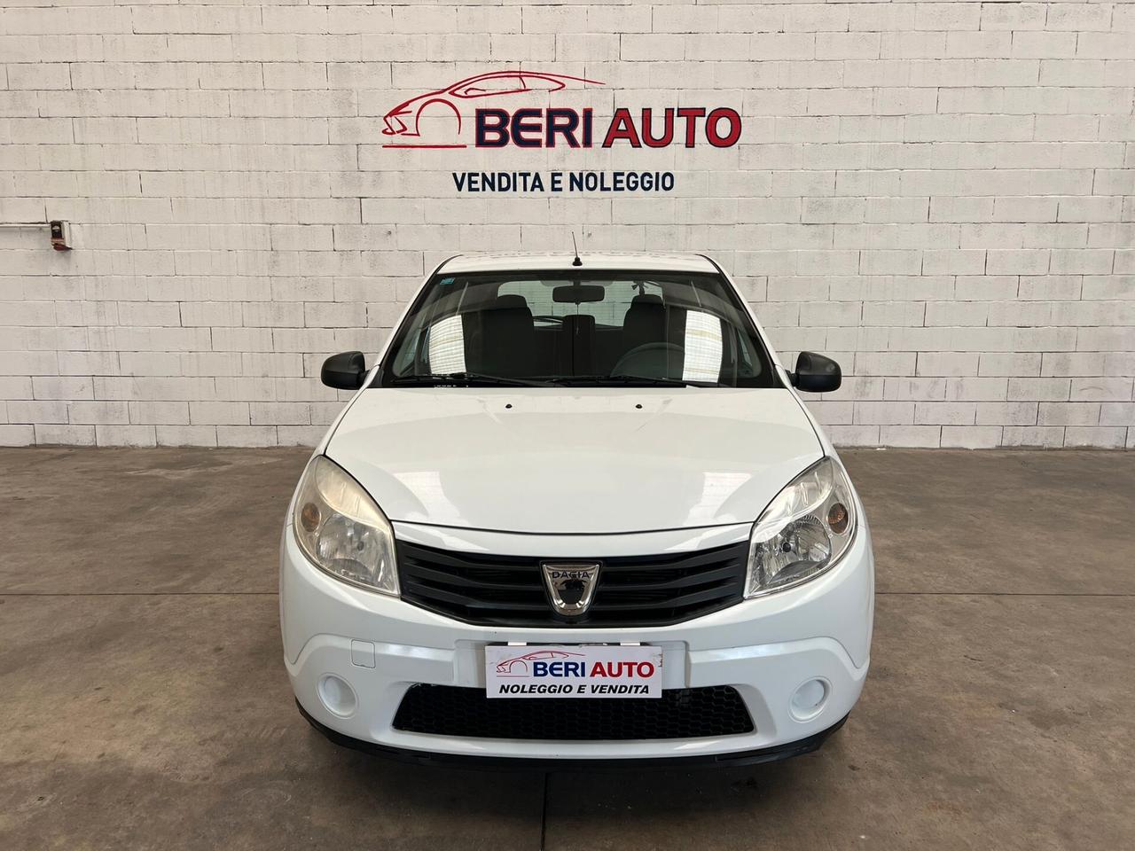 Dacia Sandero 1.4 8V GPL Lauréate adatta neopatentati