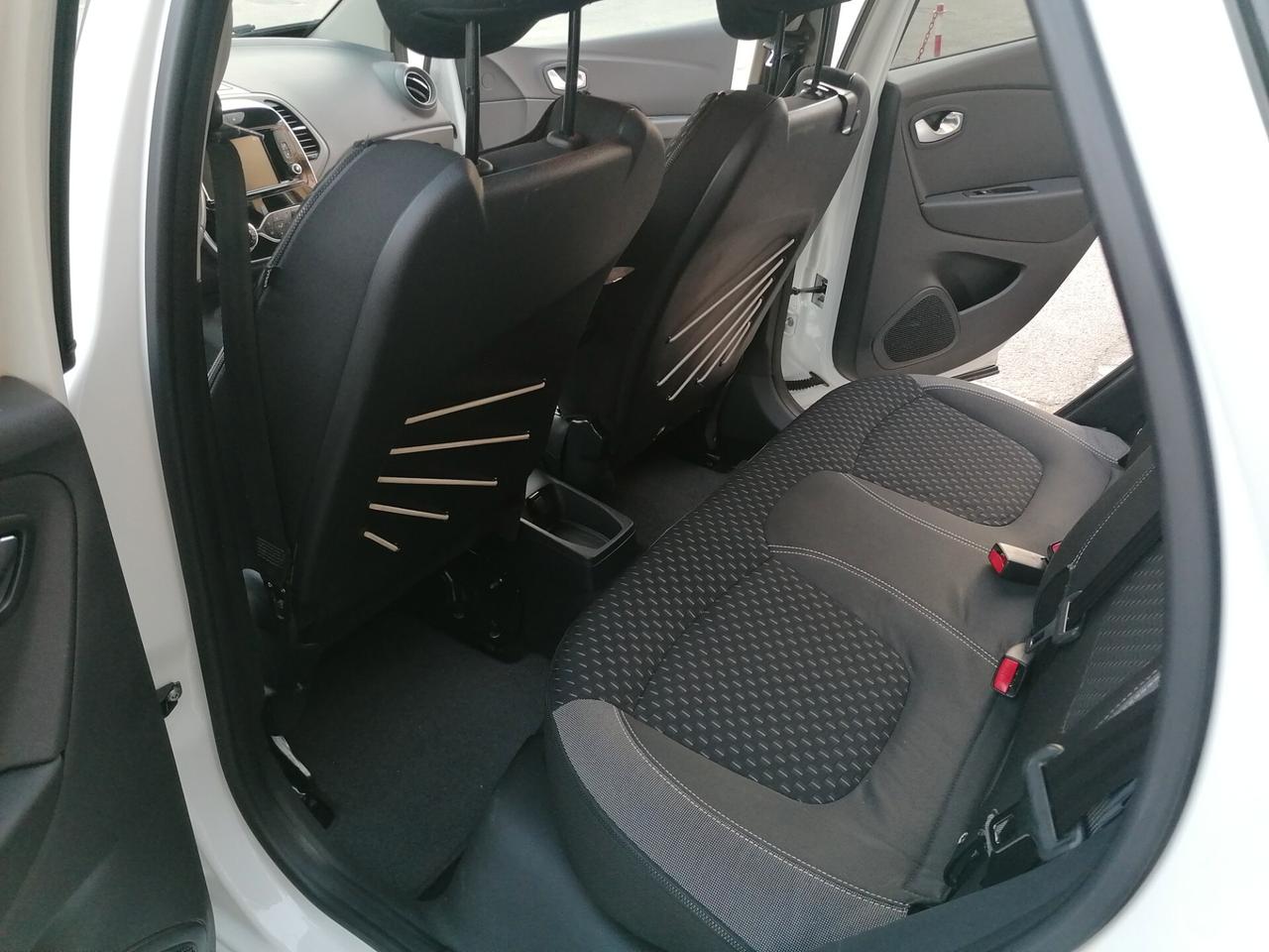 Renault Captur dCi 8V 110 CV Start&Stop Energy Initiale Paris
