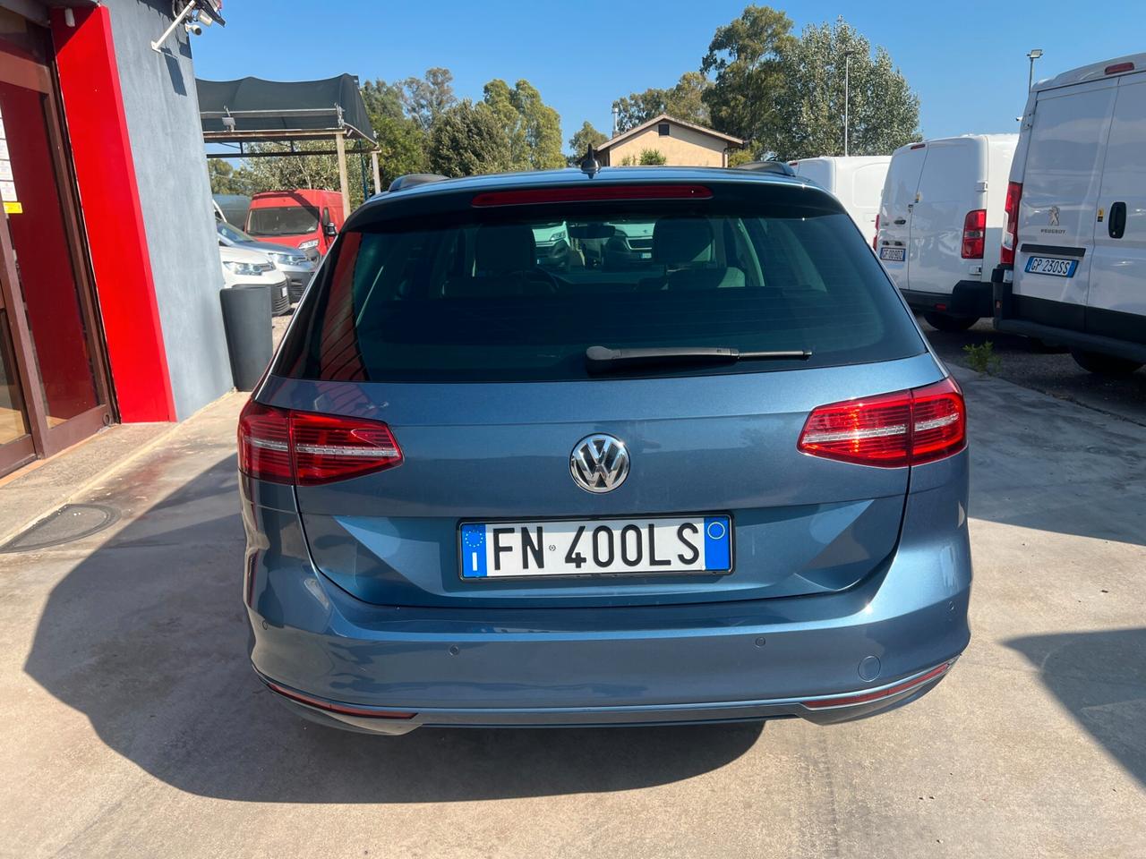 Volkswagen Passat station Wagon 1.6 TDI Automatica